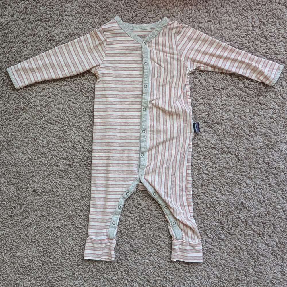 Patagonia Organic Cotton Squeaky One-Piece 18-24m
